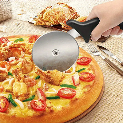 Stainless Steel Pizza Cutter Wheel – Premium Pizza Slicer & Sharp Blade Pizza  Cutting Knife Server